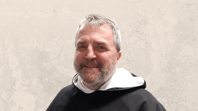 Province of Australia re-elects prior provincial