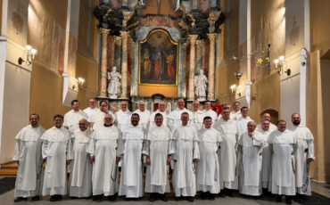 Le Maître de l’Ordre invite les frères à retrouver la mémoire qui renouvelle la mission